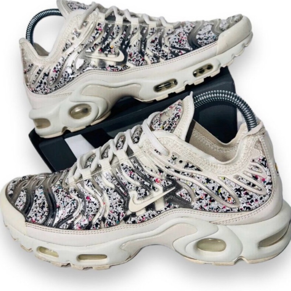 Womens Nike Air max Plus LX Phantom Silver - 6